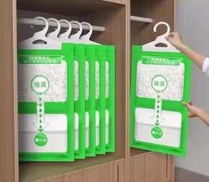 Sachets <span class=keywords><strong>d</strong></span>éshumidificateurs suspendus au chlorure de calcium longue durée (CaCl2) – Protection anti-moisissure et anti-gerçons de 60 jours pour sous-sols, armoires et placards - Product Image 6