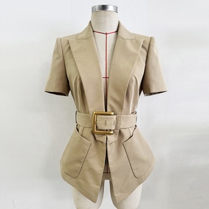 Nuovi arrivi estivi, blazer casual da donna a tinta unita con cintura. - Product Image 1