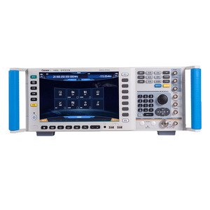 Générateur de signaux Ceyear série 1435, plage de fréquences 9 kHz - 40 GHz - Product Image 2