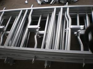 Collier de serrage pour bétail en acier galvanisé à chaud avec tuyau durable pour ferme de vaches/bétail - Product Image 5