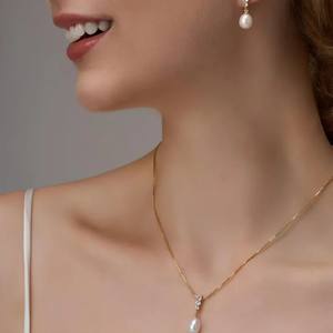 Dropshipping Shopify Collier et boucles d'oreilles en zircon et perles de style français pour femmes, ensemble de bijoux de mariage pour mariée, cadeau - Product Image 1