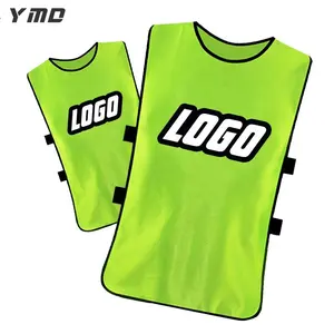 Groothandel Goedkope Prijs 100% Polyester Sport Training Slabbetjes Mesh Voetbal Training Vest Slabbetjes