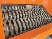 Broyeur à double arbre robuste Anbecrown pour la coque de noix de coco, les palettes en bois et les déchets plastiques |   Moteur de boîte de vitesses 380V