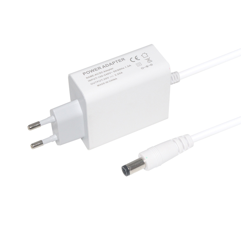 White Small 12V 2A Dc Plug