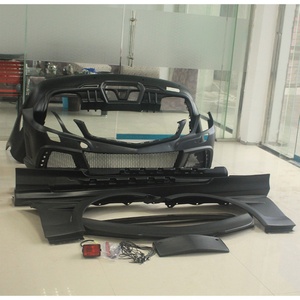 ชุดแต่งคาร์บอนไฟเบอร์สำหรับรถเบนซ์ E-Class W207 ปี 2009-2013 รุ่น WALD Style ประกอบด้วยลิ้นหน้า/หลัง สเกิร์ตข้าง และไฟตัดหมอก แบบ Bolt-On สภาพใหม่ - Product Image 2