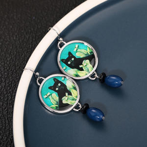 Pendientes Colgantes de Gato Negro Ariel Sierkaps Maymyvog con Engaste de Bisel de Plata Antigua, Joyería de Moda Vintage para Mujer - Product Image 4