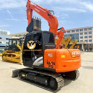 Excavadoras usadas de primera clase Excavadora usada japonesa Hitachi ZX70 Excavadora Hitachi de 7 toneladas a la venta - Product Image 1