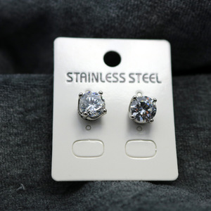 yunnique <b>Stud</b> <b>Earrings</b> Crown Shape Claw Setting <b>Black</b> And White Geometric Fashion Jewelry Gift - Product Image 4