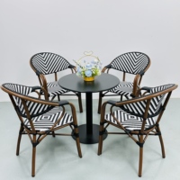 Chaise Commerciale Confortable de Style Français en Rotin Tressé Empilable en Aluminium pour Extérieur, Mobilier de Restaurant et de Terrasse Toutes Saisons
