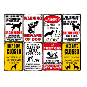 Segnale in Metallo 'Attenzione Cani' - Cartello di Avvertimento per la Sicurezza e la Protezione del Giardino - Product Image 1