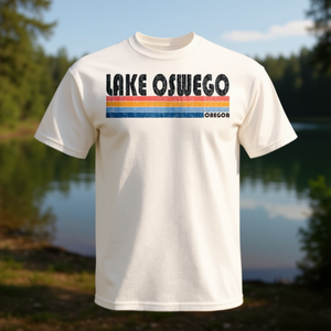 T-shirt Lake Oswego Oregon dal design vintage retrò, unisex, girocollo, manica corta, stampa serigrafica - Product Image 3
