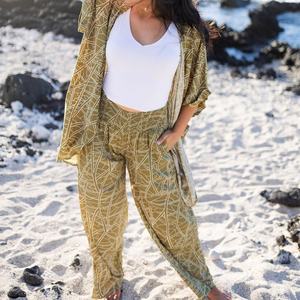 Pantalon ample à plis en rayonne pré-lavée personnalisé, imprimé hawaïen, de haute qualité, pour femmes - Product Image 2