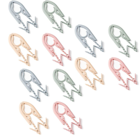 Cintres de voyage pliables portables en plastique, design compact et peu encombrant, durables, faciles à transporter, colorés, pour l'organisation de la garde-robe