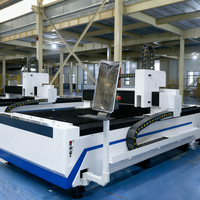 Faserlaser-Schneidemaschine CNC-Metallblechschneider Einzeltisch Hochgeschwindigkeits-Industrielasergerät mit Cypcut-Steuerung und Wasserkühlung