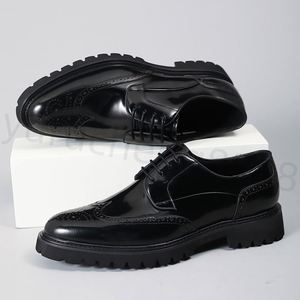 Men's Brogue Pattern Cowhide Real Leather Oxfords <b>Comfortable</b> Durable Lace-Up Dress <b>Shoes</b> for Spring Summer and Autumn - Product Image 2