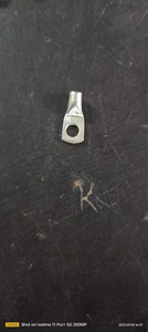 Cosses de câble tubulaires en cuivre pour câblage électrique, terminaison sécurisée des câbles, connexions électriques industrielles, applications robustes - Product Image 2