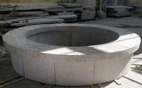 Anneaux d'arbre modulaires en granit assemblé |   Design moderne, surface martelée, léger, durable, écologique pour les façades de bâtiments