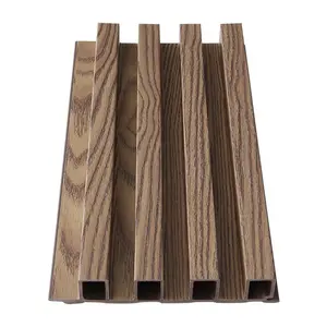 ألواح حائط مطاطة معمارية من الخشب الاصطناعي مصنوعة من كلوريد متعدد الفينيل