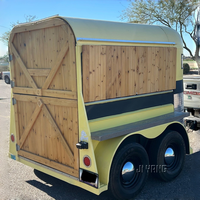 Vente flash Remorque à chevaux Food truck Chariot à glaces Bar à bière mobile Restauration de rue Remorque à chevaux vintage personnalisée pour les fêtes