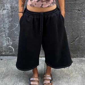 Shorts de survêtement pour homme à taille élastiquée, ourlet brut, imprimé camouflage intégral, longueur 3/4, très vendus - Product Image 3
