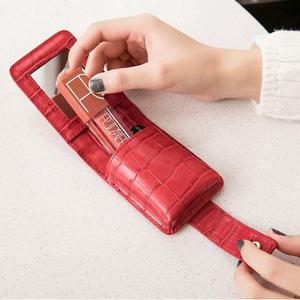 Clip-On Chap Stick Manches Rouge À Lèvres Titulaire Rouge À Lèvres Poche Baume À Lèvres Holster En Cuir Souple Voyage Accessoires - Product Image 2