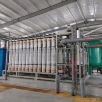 Système d'ultrafiltration industriel 150T haute capacité pour usine de traitement de l'eau, avec pompe PLC et membrane PVDF à fibres creuses, 50000L/heure
