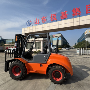 HECA Heavy Duty 4X4 Motor diésel Triplex Palanca de cambios lateral Versátil Impermeable Cabina completamente cerrada Fácil mantenimiento 2-3,5 Carretilla elevadora - Product Image 2