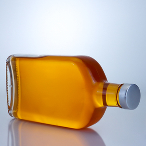 Botella de Licor de Vidrio Plana de 750ml al por Mayor, Botella Vacía para Whisky, Ron, Tequila y Licores, Base Pesada, Tapa de Rosca, Logotipo Personalizado - Product Image 2