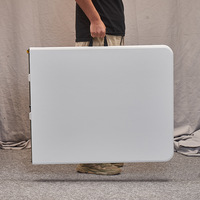 Table pliante d'extérieur traditionnelle rectangulaire légère, résistante à l'eau, en métal et fer, pour la plage, le parc, les pique-niques, les événements et les repas