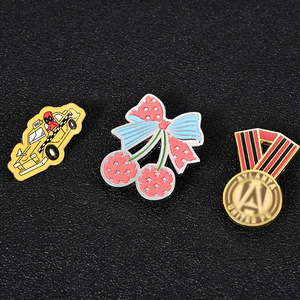 Insignias Metálicas Blue Wing, Esmaltadas, Huecas, Impresas con UV, Souvenirs, Medallas, Pines para Grupos Escolares, Tipo Broche de Mariposa - Product Image 1