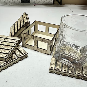 Kustom potongan laser palet kayu bentuk palet minuman coaster kayu dengan kotak - Product Image 4