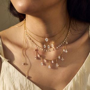 Nouveauté Dylam : Collier Pendentif Goutte d'Eau en Argent Sterling 925 avec Zircon Cubique 5A et Pompon pour Femme - Product Image 2