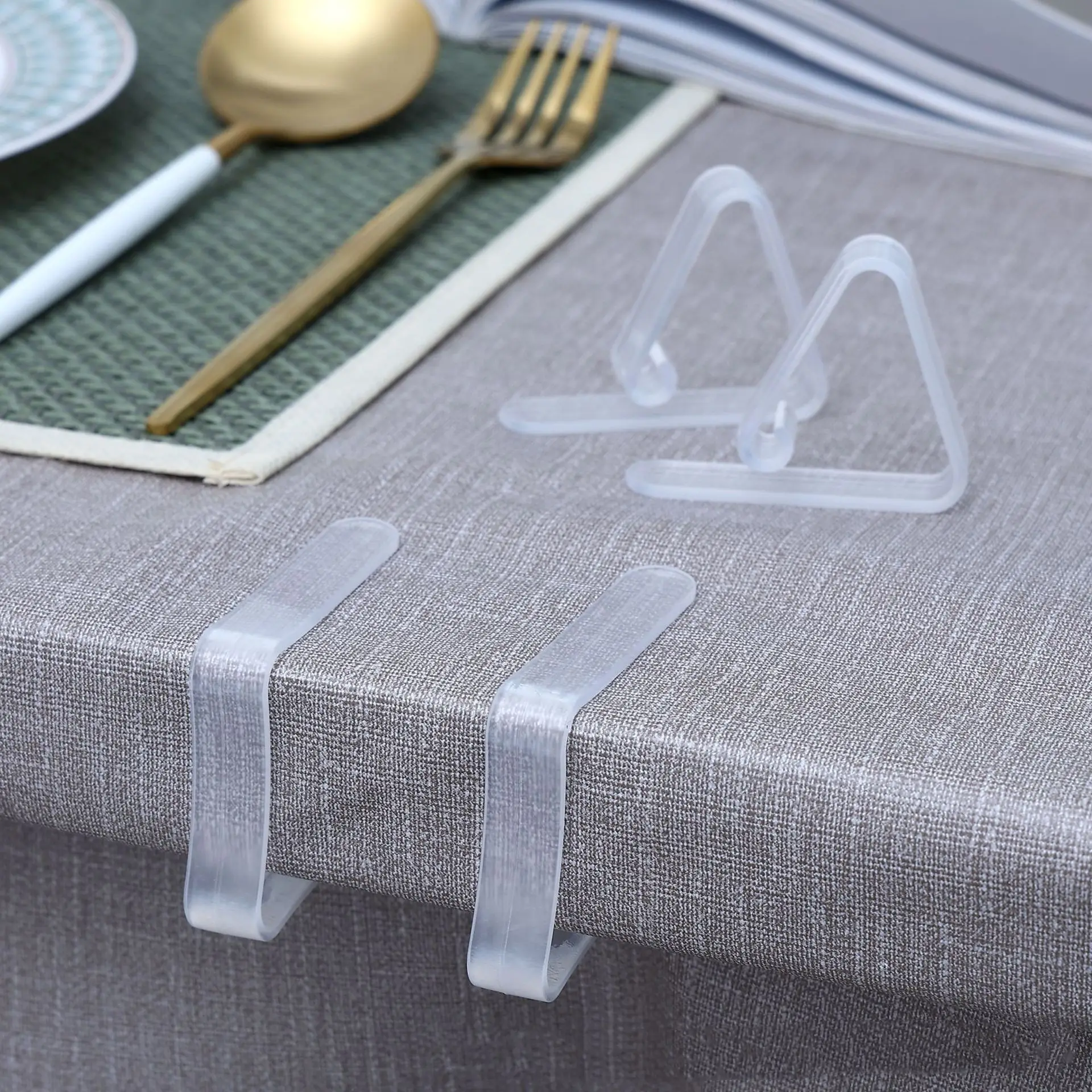 طاولة شفافة مضادة للانزلاق قفل ثابت القماش حامل طاولة بلاستيكية مقطع صغير