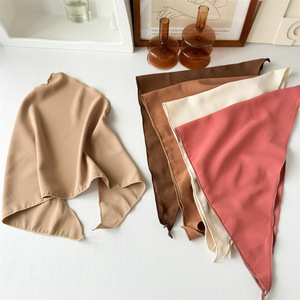 2025 nuovo colore solido elastico triangolo etnico <span class=keywords><strong>Bandana</strong></span> femminile africano foulard in cotone fasce per ragazze e signore - Product Image 4