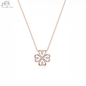 ผู้ผลิตขายส่งยอดนิยม ส่งออกเครื่องประดับรูปใบโคลเวอร์สี่แฉก ทองคำแท้ 18K โรสโกลด์ ประดับเพชรแท้ธรรมชาติ สร้อยคอจี้ - Product Image 2