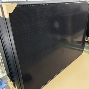 Las mejores marcas usan violentamente en el sistema de energía solar doméstico y comercial Panel solar <span class=keywords><strong>mono</strong></span> negro completo de 550W - Product Image 3