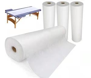 Macchina per la produzione di lenzuola monouso in tessuto non tessuto e tessuto PP in rotoli per uso in saloni, spa, centri estetici e per nail art - Product Image 2