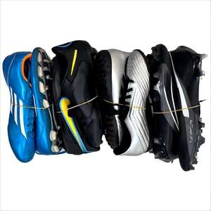 Chaussures de Football d'Occasion de Grandes Marques Internationales de Bonne Qualité en Balles – Vente en Gros - Product Image 1