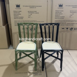 Chaise d'enfant en rotin faite à la main sur mesure pour les fêtes, les événements, la décoration de mariage, légère, durable, en osier naturel - Product Image 3