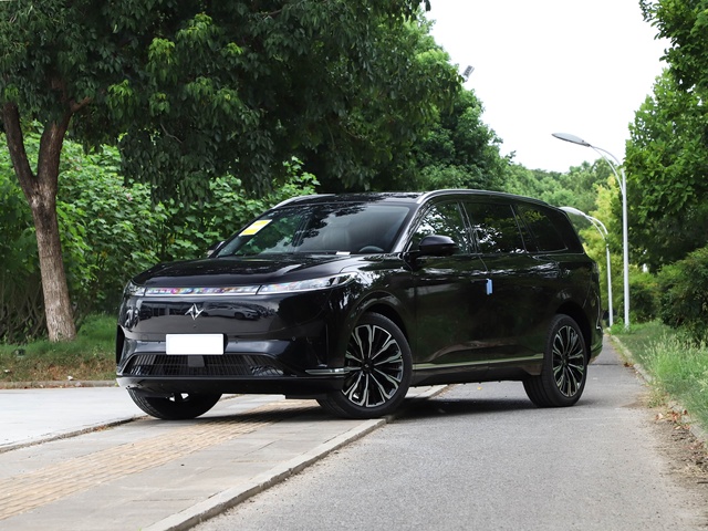2026 Dongfeng Epai 008: 2026 Model Pure-Electric 5-Door 6-Seater Two-Wheel Drive SUV Best Selling Vehicle
