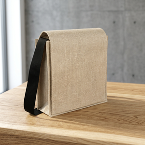 Bolso Bandolera de Lona para Mujer, Color Sólido, Correa de Hombro, Cierre de Solapa, Diseño Minimalista y Duradero, para Uso Diario en Todas las Estaciones - Product Image 3