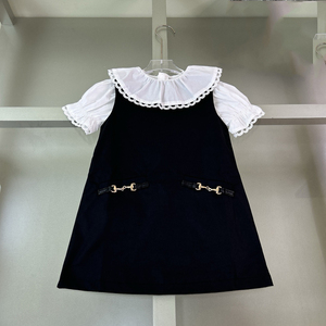 Completo Formale da Bambina: Camicia Bianca a Maniche Corte in Puro Cotone e Gilet Senza Maniche con Gonna a Trapezio - Product Image 1