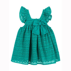 Ropa Infantil Otoño 2022, Vestido para Niñas Pequeñas con Apliques Florales Verdes, Diseño Calado, ODM, 100% Algodón - Product Image 2