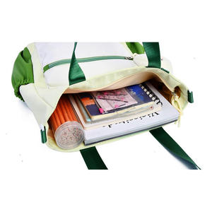 Sac bandoulière personnalisé avec logo d'usine, sac fourre-tout décontracté grande capacité pour enfants, idéal pour <span class=keywords><strong>cours</strong></span> <span class=keywords><strong>de</strong></span> <span class=keywords><strong>soutien</strong></span> <span class=keywords><strong>scolaire</strong></span>, coloré et tendance - Product Image 5