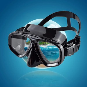 Máscara de Buceo Clásica, Cómoda, con Sellado de Silicona, Vista Amplia y Correa Ajustable - Product Image 1