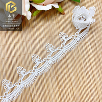 LEIXUSI 3cm Dentelle blanche brodée brillante en polyester soluble dans l'eau, accessoires DIY pour vêtements d'enfants en gros