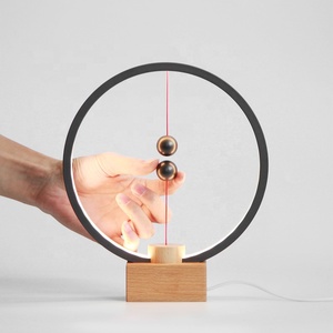 <span class=keywords><strong>Heng</strong></span> — lampe de bureau intelligente moderne en bois, avec pièces de <span class=keywords><strong>Balance</strong></span> magnétique, éclairage décoratif, pour la Table de chevet - Product Image 3