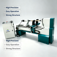 Tour à bois CNC Mustang MT1530 avec diamètre de rotation maximal de 300 mm et longueur de pièce maximale de 1500 mm, facile à utiliser