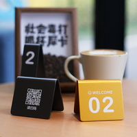 Panneau de menu moderne en acier inoxydable avec code QR Panneau de table compact et portable pour les mariages et les restaurants Panneau publicitaire