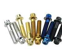 Vis à tête Torx de qualité supérieure M7, finition PVD, classe 10.9 et 12.9, construction en acier inoxydable pour une durabilité accrue